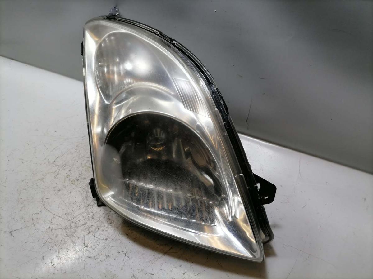 Suzuki 4 EZ MZ original Scheinwerfer vorn rechts Halogen leicht vergilbt Bj.2007